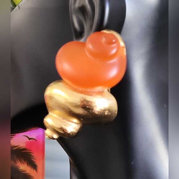 Vintage Designer-Orange and Gold Conch Earrings, by Christian Dior-2 " L X 1-1/4 - Picture 5 of 16